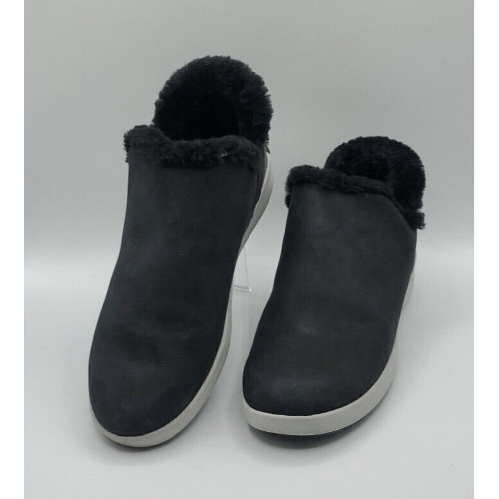 Olukai Malua Hulu Boots Women's Black Size 7 Shearling Lined Nubuck Leather